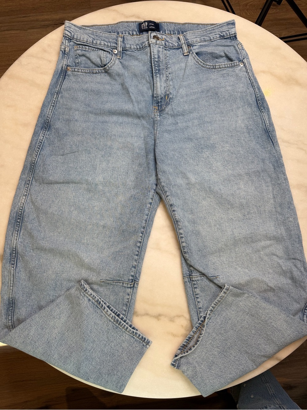 GAP Light Blue Barrel Leg Jeans Womens